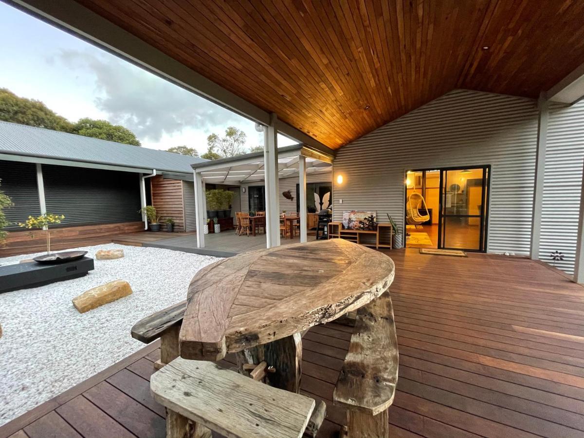 Grape Juice Retreat Rustic Romantic Gateway 5Mins To Beaches & Town Margaret River Esterno foto