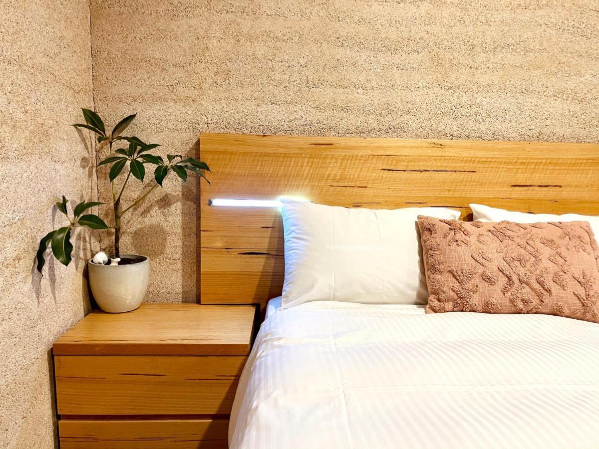 Grape Juice Retreat Rustic Romantic Gateway 5Mins To Beaches & Town Margaret River Esterno foto