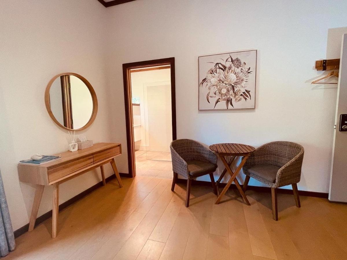 Grape Juice Retreat Rustic Romantic Gateway 5Mins To Beaches & Town Margaret River Esterno foto