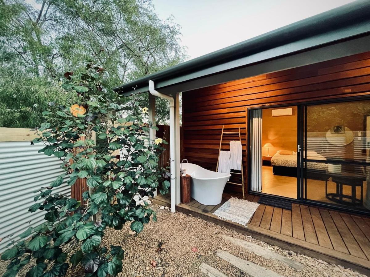 Grape Juice Retreat Rustic Romantic Gateway 5Mins To Beaches & Town Margaret River Esterno foto