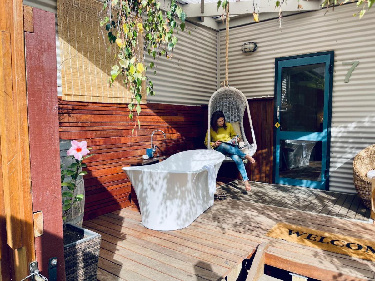Grape Juice Retreat Rustic Romantic Gateway 5Mins To Beaches & Town Margaret River Esterno foto